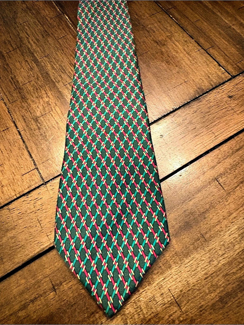 Hermes Geometric Silk Tie in Green & Red Like New